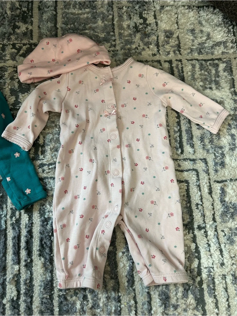 Teal Floral Long-Sleeve Baby Bodysuit & Pink Floral One-Piece Set With Hat